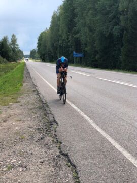 Radkurs mal kurz testen, Florian auf seiner Zeitfahrmaschine