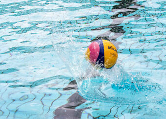 Freizeitsport Wasserball in Duisburg