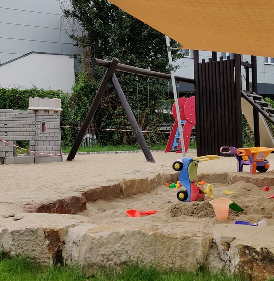 Spielplatz für Kinder im Duisburger Schwimmverein 98